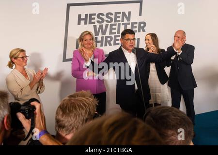 Wiesbaden GER, Landtagswahl Hessen, Wahlabend im Landtag, 08.10.2023 Boris Rhein CDU, GER, Landtagswahl Hessen, Wahlabend im Hessichen Landtag, 08.10.2023 *** Wiesbaden GER, Landtagswahl Hessen, Wahlabend im landtag Hessen, 08 10 2023 Boris Rhein CDU, GER, Landtagswahl Hessen, Wahlabend im landtag Hessen, Wahlabend im landtag Hessen, 08 10 2023 Copyright: xEibner-Pressefoto/FlorianxWieganx EP FWD Credit: Imago/Alamy Live News Stockfoto