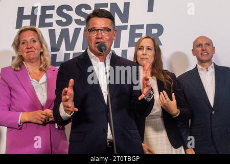 Wiesbaden GER, Landtagswahl Hessen, Wahlabend im Landtag, 08.10.2023 Boris Rhein CDU, GER, Landtagswahl Hessen, Wahlabend im Hessichen Landtag, 08.10.2023 *** Wiesbaden GER, Landtagswahl Hessen, Wahlabend im landtag Hessen, 08 10 2023 Boris Rhein CDU, GER, Landtagswahl Hessen, Wahlabend im landtag Hessen, Wahlabend im landtag Hessen, 08 10 2023 Copyright: xEibner-Pressefoto/FlorianxWieganx EP FWD Credit: Imago/Alamy Live News Stockfoto