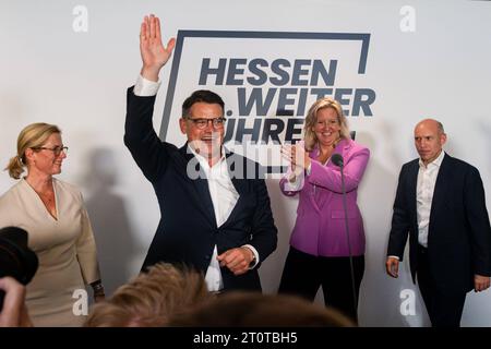 Wiesbaden GER, Landtagswahl Hessen, Wahlabend im Landtag, 08.10.2023 Boris Rhein CDU, GER, Landtagswahl Hessen, Wahlabend im Hessichen Landtag, 08.10.2023 *** Wiesbaden GER, Landtagswahl Hessen, Wahlabend im landtag Hessen, 08 10 2023 Boris Rhein CDU, GER, Landtagswahl Hessen, Wahlabend im landtag Hessen, Wahlabend im landtag Hessen, 08 10 2023 Copyright: xEibner-Pressefoto/FlorianxWieganx EP FWD Credit: Imago/Alamy Live News Stockfoto