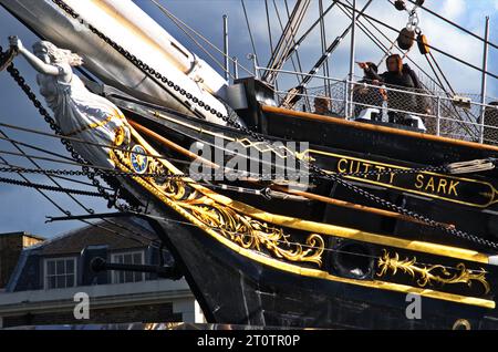 Nautische Galionsfigur am Bug von Cutty Sark, Greenwich, London, Großbritannien. Stockfoto