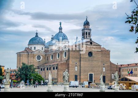 Platz Prato della Valle in Padua Stockfoto