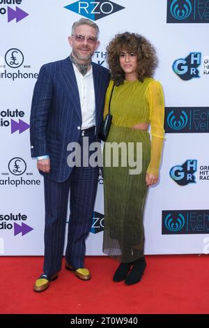 Martin Freeman und Rachel Mariam fotografierten während der globalen Premiere von Ziggy Stardust and the Spinnen from Mars im Hammersmith Apollo in London, Großbritannien am 3. Juli 2023. Bild von Julie Edwards. Stockfoto