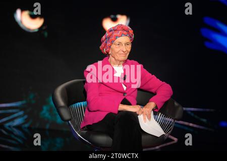 Rom, Italien. Oktober 2023. Emma Bonino besucht die dritte Folge der Rai-fernsehsendung Belve in Fabrizio Frizzi Studios. Quelle: SOPA Images Limited/Alamy Live News Stockfoto