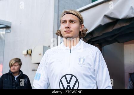 Kalmar, Schweden. Oktober 2023. Sebastian Nanasi von Malmö FF vor dem Allsvenskan-Spiel zwischen Kalmar FF und Malmö FF in der Guldfaageln Arena in Kalmar. (Foto: Gonzales Photo - Joe Miller). Stockfoto