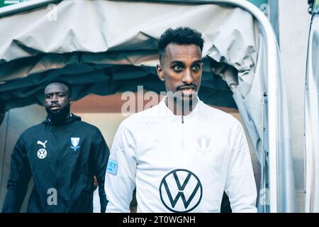 Kalmar, Schweden. Oktober 2023. Taha Ali von Malmö FF wurde vor dem Allsvenskan Spiel zwischen Kalmar FF und Malmö FF in der Guldfaageln Arena in Kalmar gesehen. (Foto: Gonzales Photo - Joe Miller). Stockfoto