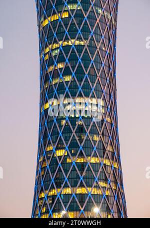 Tornado Tower, auch bekannt als QIPCO Tower, Doha, Katar Stockfoto