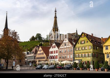 Marktplatz und Frauenkirche in Esslingen am Neckar, Baden-Württemberg, Deutschland | Marktplatz und Frauenkirche in Esslingen Stockfoto