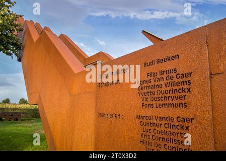 Vlooyberg-Turm / Vlooybergtoren / Treppe zum Himmel, Corten-Stahltreppe und Aussichtsturm in der Nähe von Tielt-Winge, Flämisch-Brabant, Flandern, Belgien Stockfoto