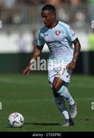 Monza, Italien. Oktober 2023. Jovane Cabral aus Salernitana während des Spiels der Serie A im Stadio Brianteo, Monza. Der Bildnachweis sollte lauten: Jonathan Moscrop/Sportimage Credit: Sportimage Ltd/Alamy Live News Stockfoto