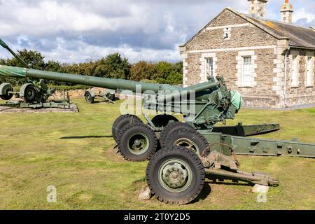 Die Burg Falmouth wurde von König Heinrich V111 zum Schutz vor französischen, spanischen und heiligen römischen Reichen errichtet, Cornwall, England, Großbritannien Stockfoto