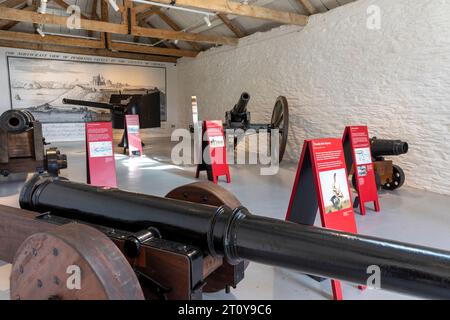 Die Burg Falmouth wurde von König Heinrich V111 zum Schutz vor französischen, spanischen und heiligen römischen Reichen errichtet, Cornwall, England, U Stockfoto