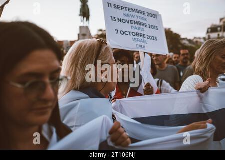 Olivier Donnars/Le Pictorium - solidaritätsmarsch mit Israel. Oktober 2023. Frankreich/Paris - solidaritätsmarsch mit Israel und Israelis nach den Terroranschlägen der Hamas am 7. Oktober 2023 vom Conseil repräsentatif des institutions juives de France (CRIF) einberufen. Quelle: LE PICTORIUM/Alamy Live News Stockfoto