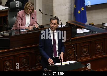 Brüssel, Belgien Oktober 2023. Premierminister Alexander de Croo im Plenum der Kammer mit der politischen Erklärung (beleidsverklaring - Discours de politique generale) des belgischen Premierministers im bundesparlament in Brüssel am Dienstag, den 10. Oktober 2023. BELGA FOTO DIRK WAEM Credit: Belga News Agency/Alamy Live News Stockfoto