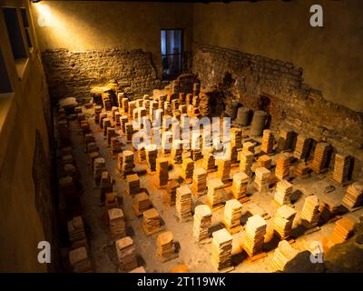 Caldarium, Teil des römischen Badsystems, Römische Bäder, Bad, Somerset, England, GROSSBRITANNIEN, GB. Stockfoto