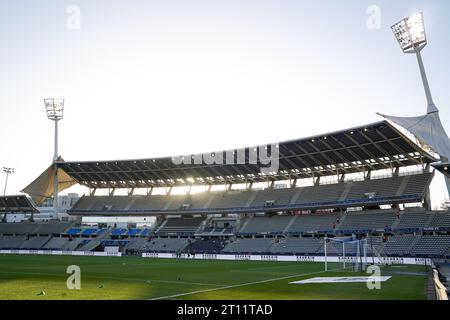 Paris, Paris. Oktober 2023. Paris, Frankreich, 10. Oktober 2023: Allgemeiner Blick in das Stadion Stade Charlety vor dem 1. Leg-Fußballspiel der UEFA Women's Champions League Runde 2 zwischen Paris FC und VFL Wolfsburg im Stade Charlety in Paris, Frankreich. (Daniela Porcelli/SPP) Credit: SPP Sport Press Photo. /Alamy Live News Stockfoto