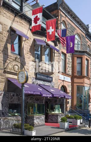 Kanada, Quebec, Montreal, Crescent Street, Boutiquen, Geschäfte, Stockfoto