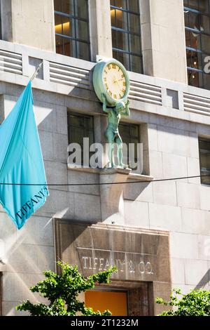 Tiffany's Flagship Store befindet sich an der Fifth Avenue im Herzen von Manhattan, 2023, USA Stockfoto