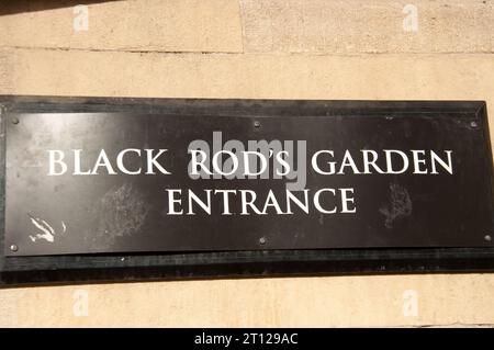 Black Rod's Eingang zu Parliament Buldings; Westminster, London, Großbritannien Stockfoto