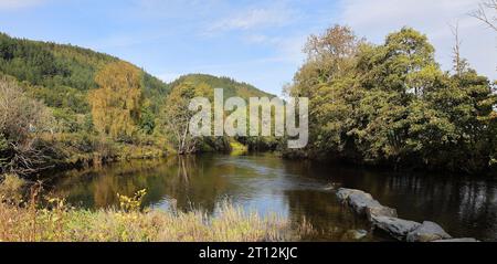 Landschaftsbilder entlang des Afon River Llugwy in der Nähe von Betws-Y-Coed im Snowdonia National Park in Wales, Großbritannien Stockfoto