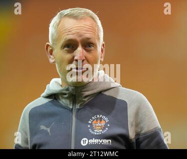 Blackpool, Großbritannien. 31. August 2023. Neil Critchley, Manager von Blackpool nach dem EFL Trophy Match Blackpool gegen Liverpool U21 in Bloomfield Road, Blackpool, Vereinigtes Königreich, 10. Oktober 2023 (Foto: Steve Flynn/News Images) in Blackpool, Vereinigtes Königreich am 31.2023. (Foto: Steve Flynn/News Images/SIPA USA) Credit: SIPA USA/Alamy Live News Stockfoto