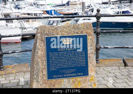 September 2023, Falmouth Cornwall, Gedenktafel für die Küstenstreitkräfte des 2. Weltkriegs, HMS Forte 1V, wir werden uns an sie erinnern, England, Großbritannien Stockfoto