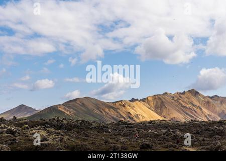 Landmannalaugar, ein Ort im isländischen Fjallabak Naturreservat in den Highlands. Das Gebiet ist vor allem für seine natürlichen geothermischen heißen Quellen bekannt. Stockfoto