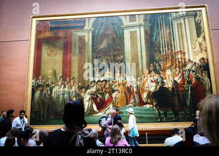 Die Krönung Napoleons durch Jacques Louis David, Louvre Museum, Paris, Frankreich. Gemälde der Louvre-Galerie. Stockfoto