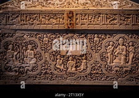 Spanisch-arabische Brust des Klosters Leire, 1004 nach Christus. Hergestellt in der Werkstatt Madinat Al-Zahira, Museum von Navarra, Pamplona, Navarra, Spa Stockfoto