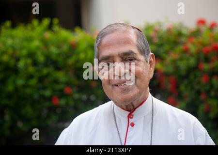 Bischof Theotonius Gomes, geboren am 9. April 1939, seine Einsetzung als Weihbischof von Dhaka erfolgte am 28. Mai 1996. Er war Bischof der Diözese Dinajpur. Stockfoto