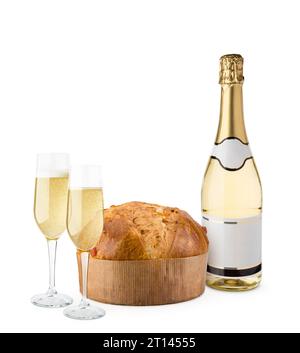 Sektflasche mit Gläsern und Panettone. Weihnachtsdessert auf weißem Hintergrund. Stockfoto