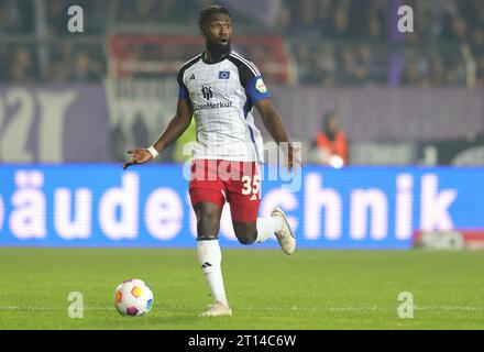 firo: 09/22/2023 Fußball: 2. Bundesliga VfL Osnabruck - HSV Hamburg HSV Hamburg Hamburg Hamburg Hamburg 2:1 Stephan Ambrosius, Einzelaktion, HSV Hamburg Hamburg Stockfoto