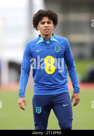 Englands Rico Lewis während eines Trainings in St. George's Park, Burton upon Trent. Bilddatum: Mittwoch, 11. Oktober 2023. Stockfoto