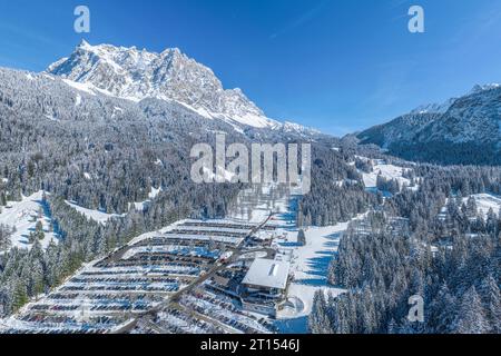 Winterlicher Blick über die Region rund um die Ehrwalder Alm bei Ehrwald in Tirol Stockfoto