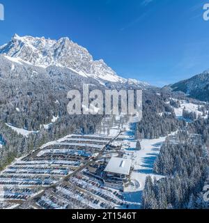 Winterlicher Blick über die Region rund um die Ehrwalder Alm bei Ehrwald in Tirol Stockfoto