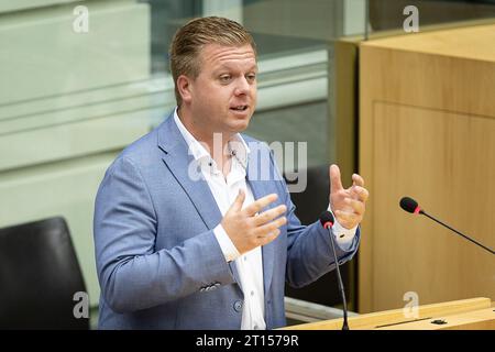 Brüssel, Belgien Oktober 2023. Bert Maertens von n-VA, Bild auf einer Plenartagung des flämischen Parlaments am Mittwoch, den 11. Oktober 2023 in Brüssel. BELGA FOTO JAMES ARTHUR GEKIERE Credit: Belga News Agency/Alamy Live News Stockfoto