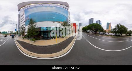 360 Grad Panorama Ansicht von Miami, FL, USA - 6. Oktober 2023: 360 rechteckiges Foto der Elser Downtown Miami