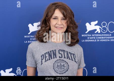 VENEDIG, ITALIEN - 4. SEPTEMBER: Schauspielerin Valerie Lemercier nimmt am Fotobesuch für den Film „Coup de Chance“ beim 80. Internationalen Film Fe in Venedig Teil Stockfoto