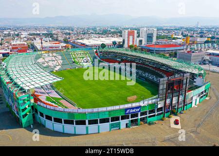 León-Stadion, Club León-Fußballstadion, aus der Vogelperspektive auf die Stadt León im Bundesstaat Guanajuato, Mexiko. Mexikanische Profi-Fußballmannschaft aus der Stadt León in der mexikanischen Bajío spielt in der 1. Liga MX mexikanischen Liga. CHARLY, FOX SPORTS (© Foto Luis Gutierrez von NortePhoto.com) estadio León, Estadio de futbol del Club León , vista aerea de la ciudad de León en el estado de Guanajuato, Mexiko. Quipo de fútbol profesional de México de la ciudad de León, del Bajío mexicano, Stockfoto