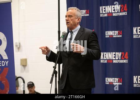 11. Oktober 2023: Robert F. Kennedy Jr. brachte seine „Celebrate Your Independence“-Tour nach Dallas, Texas. Dies war sein erster Halt auf der Tour, nachdem er 2024 angekündigt hatte, als unabhängiger Kandidat für das Präsidentenamt zu kandidieren. (Kreditbild: © AVI Adelman/ZUMA Press Wire) NUR REDAKTIONELLE VERWENDUNG! Nicht für kommerzielle ZWECKE! Stockfoto