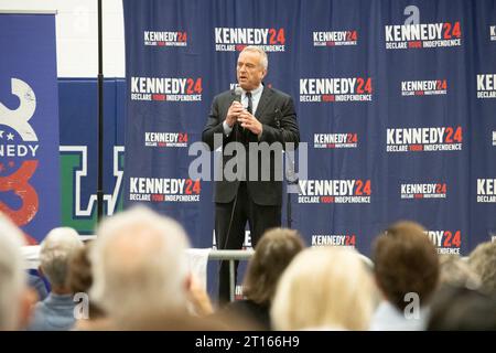 11. Oktober 2023: Robert F. Kennedy Jr. brachte seine „Celebrate Your Independence“-Tour nach Dallas, Texas. Dies war sein erster Halt auf der Tour, nachdem er 2024 angekündigt hatte, als unabhängiger Kandidat für das Präsidentenamt zu kandidieren. (Kreditbild: © AVI Adelman/ZUMA Press Wire) NUR REDAKTIONELLE VERWENDUNG! Nicht für kommerzielle ZWECKE! Stockfoto