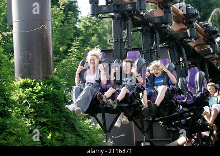 Vampir-Achterbahn im Freizeitpark Chessington World of Adventures in Surrey, Großbritannien Stockfoto