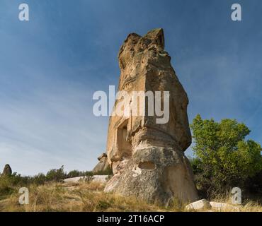 Aslankaya Tempel. Phrygische Zivilisationsschrift. Einer der wichtigsten historischen Punkte des Phrygianischen Tals. Afyonkarahisar, Türkei Stockfoto