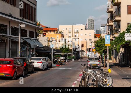 Jaffa, Israel - 10. Oktober 2023: Blick von den historischen Straßen von Jaffa, einer alten levantinischen Hafenstadt, die von den Kanaanitern gegründet wurde und heute Teil o ist Stockfoto