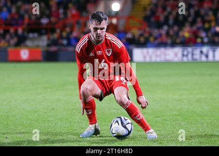 Wrexham, Großbritannien. Oktober 2023. Liam Cullen aus Wales in Aktion. Internationales Fußball-Freundschaftsspiel, Wales gegen Gibraltar am Mittwoch, den 11. Oktober 2023, im STōK CAE Ras in Wrexham, Wales. Dieses Bild darf nur für redaktionelle Zwecke verwendet werden. Nur redaktionelle Verwendung, .PIC von Chris Stading/ Credit: Andrew Orchard Sportfotografie/Alamy Live News Stockfoto