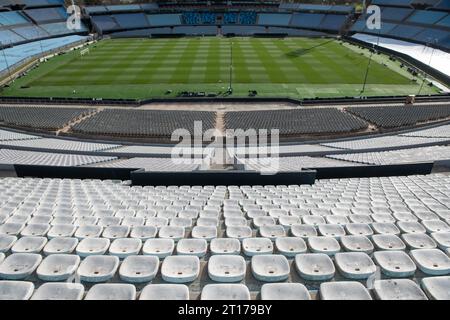 Montevideo, Uruguay. Oktober 2023. Das Centenario-Stadion. Das Eröffnungsspiel der FIFA Fussball-Weltmeisterschaft 2030 findet im Centenario-Stadion in Montevideo statt. Das Centenario-Stadion wurde 1930 als Austragungsort der ersten Weltmeisterschaft in der Geschichte eröffnet und 1983 von der FIFA zum historischen Denkmal des Weltfußballs erklärt. Quelle: Santiago Mazzarovich/dpa/Alamy Live News Stockfoto