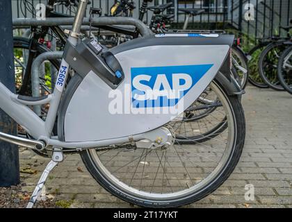 Fahrrad, SAP Deutschland, Dietmar-Hopp-Allee, Walldorf, Baden-Württemberg, Deutschland Stockfoto