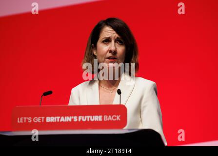 Liz Kendall, Schattenministerin für Arbeit und Pensionen, hält ihre Hauptredner auf der Labour Party-Konferenz. Stockfoto