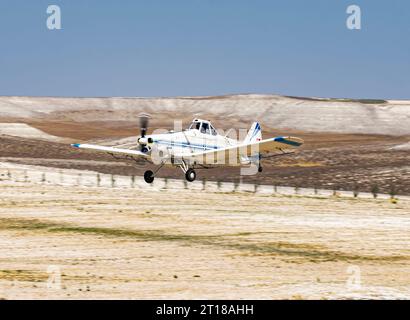 Piper PA-25-260 Pawnee D Pestizid-Landwirtschaftsflugzeug in Sivrihsar 2023 Stockfoto