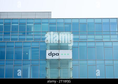 Deutsche Presseagentur dpa, X8 Bürogebäude, Rudi-Dutschke-Straße, Markgrafenstraße, Kreuzberg, Friedrichshain-Kreuzberg, Berlin, Deutschland *** Lokal Stockfoto