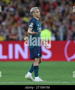 Leandro Trossard von Arsenal sieht enttäuscht und niedergeschlagen aus. - RC-Objektiv gegen Arsenal, UEFA Champions League, Gruppe B, Stade Bollaert-Delelis, Objektiv, Frankreich. - 3. Oktober 2023. Stockfoto